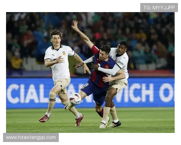 瓦伦西亚近期决策争议加剧,俱乐部运营稳定性与长期规划面临考验 瓦伦西亚近期决策争议加剧,俱乐部运营稳定性与长期规划面临考验