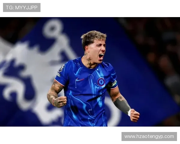 恩佐·费尔南德斯这人，场上拼命脸刚，私下居然爱买一堆名牌包包？